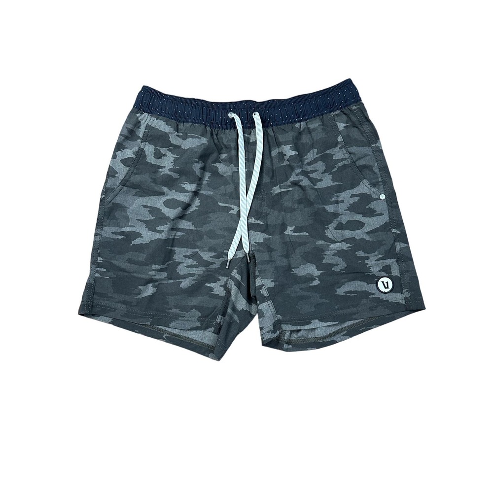 Vuori Men’s Kore shorts 5 inch inseam Size Medium